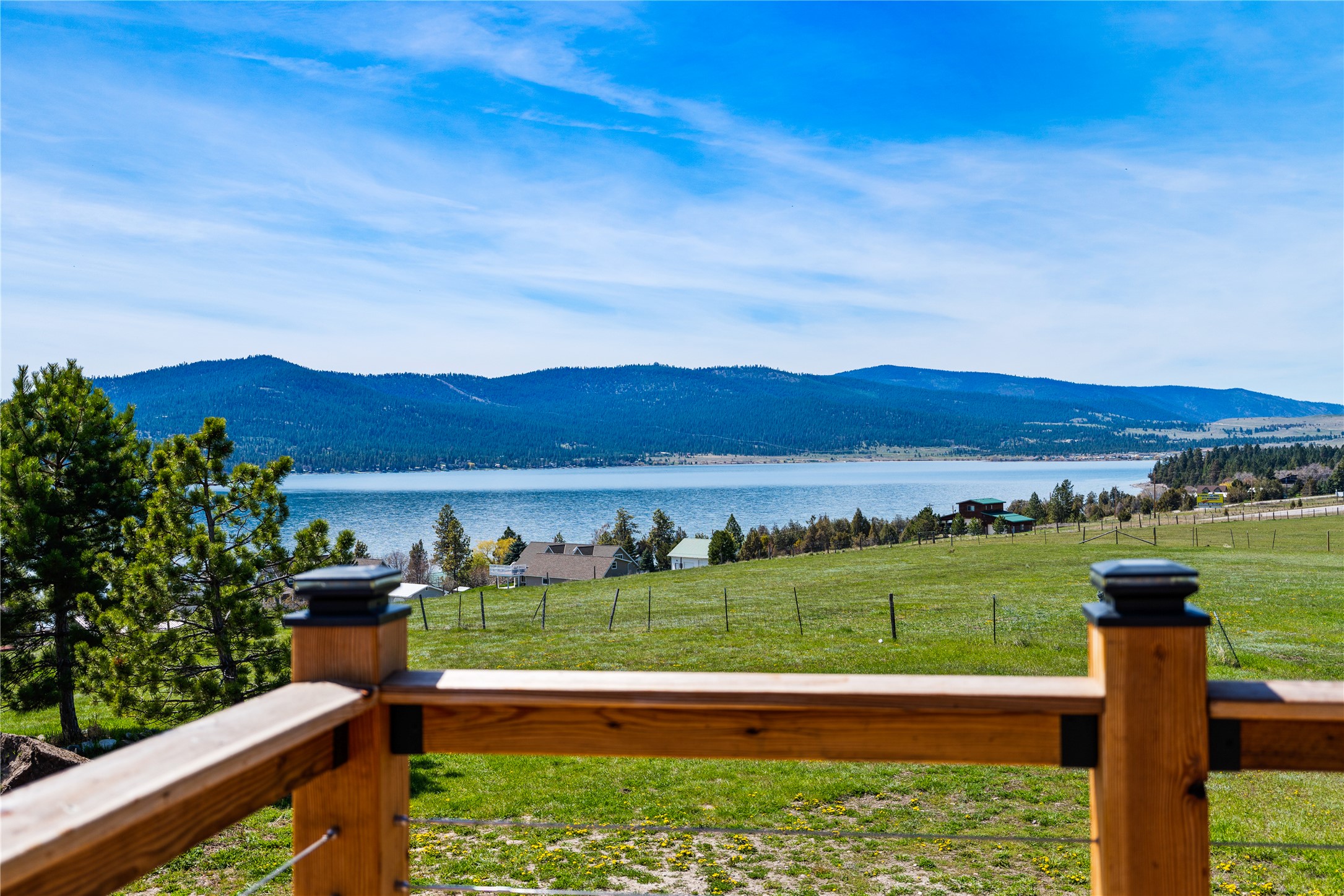 Elmo, Montana 59915, United States, 3 Bedrooms Bedrooms, ,4 BathroomsBathrooms,Residential,Active,252366