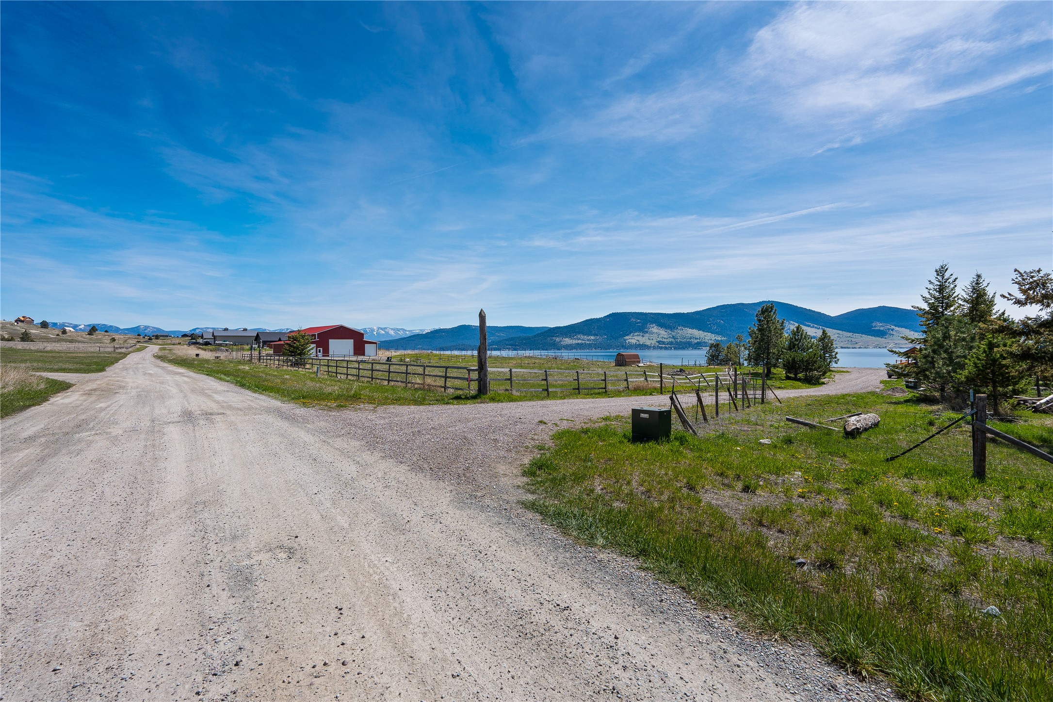 Elmo, Montana 59915, United States, 3 Bedrooms Bedrooms, ,4 BathroomsBathrooms,Residential,Active,252366