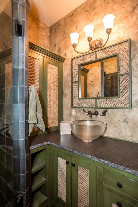 Tiny photo for 1013 Whispering Pines Lane, Whitefish, MT 59937 (MLS # 30068205)