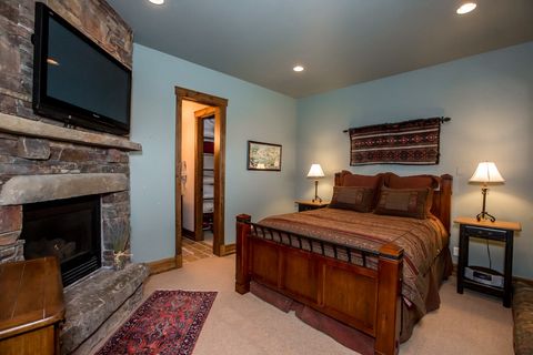 Tiny photo for 1013 Whispering Pines Lane, Whitefish, MT 59937 (MLS # 30068205)
