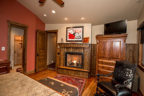 Tiny photo for 1013 Whispering Pines Lane, Whitefish, MT 59937 (MLS # 30068205)