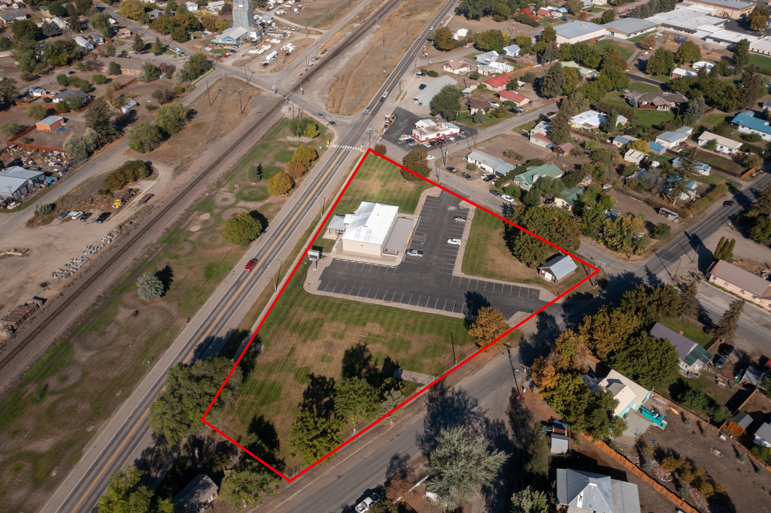 200 W Railroad Avenue