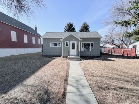 Photo of 226 2nd Street E, Chester, MT 59522 (MLS # 30066150)