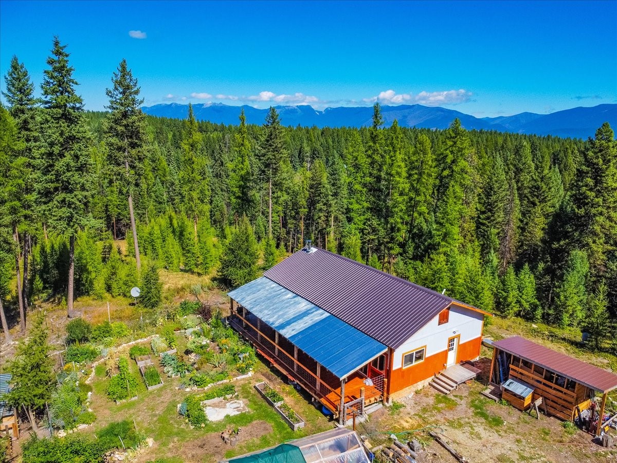 16 Porcupine Ridge Road