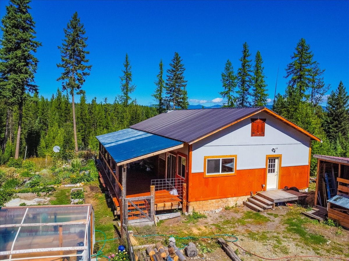 16 Porcupine Ridge Road