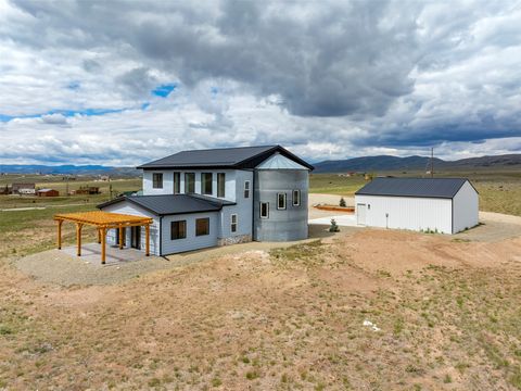 Photo of 5730 Racehorse Loop, Helena, MT 59602 (MLS # 30071183)