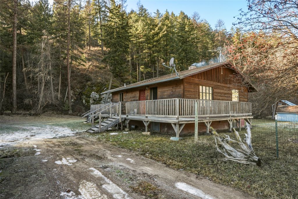 Photo of 32451 Bible Lane, Alberton, MT 59820 (MLS # 30065314)