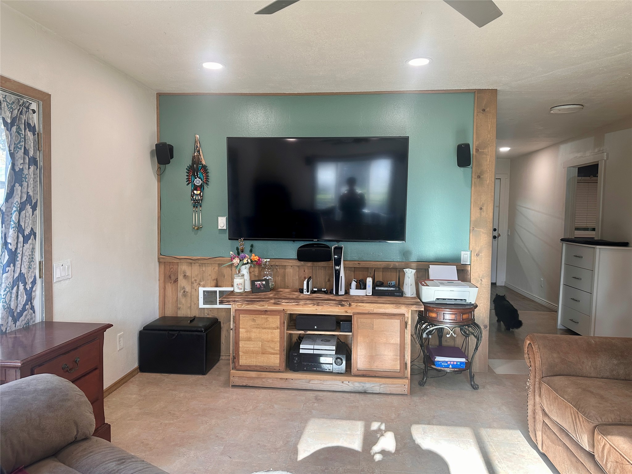 219 4th Avenue SW