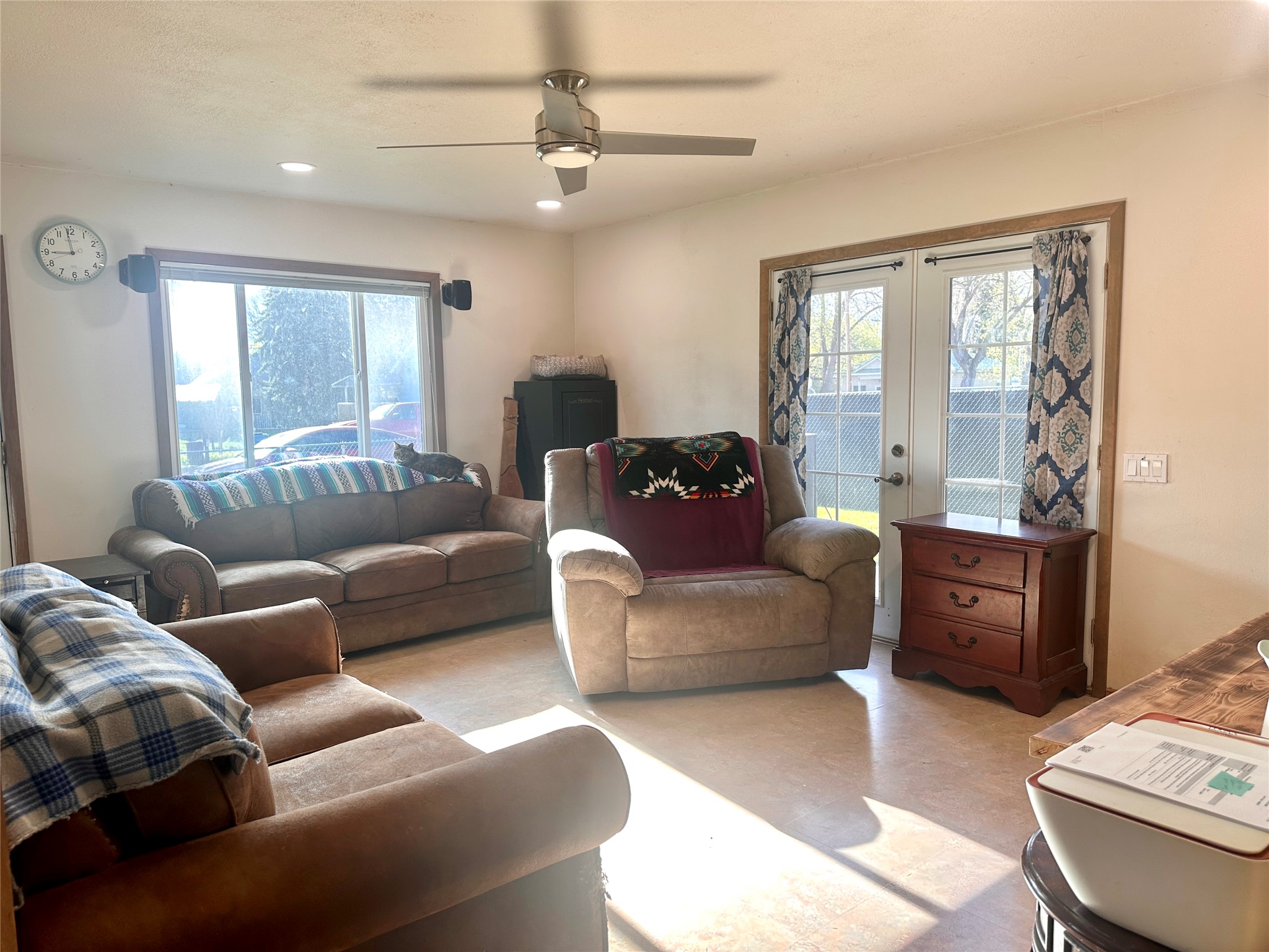 219 4th Avenue SW