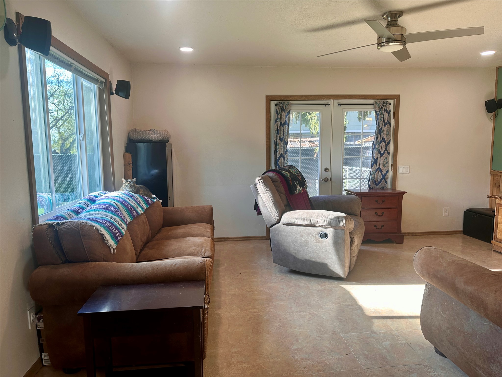 219 4th Avenue SW