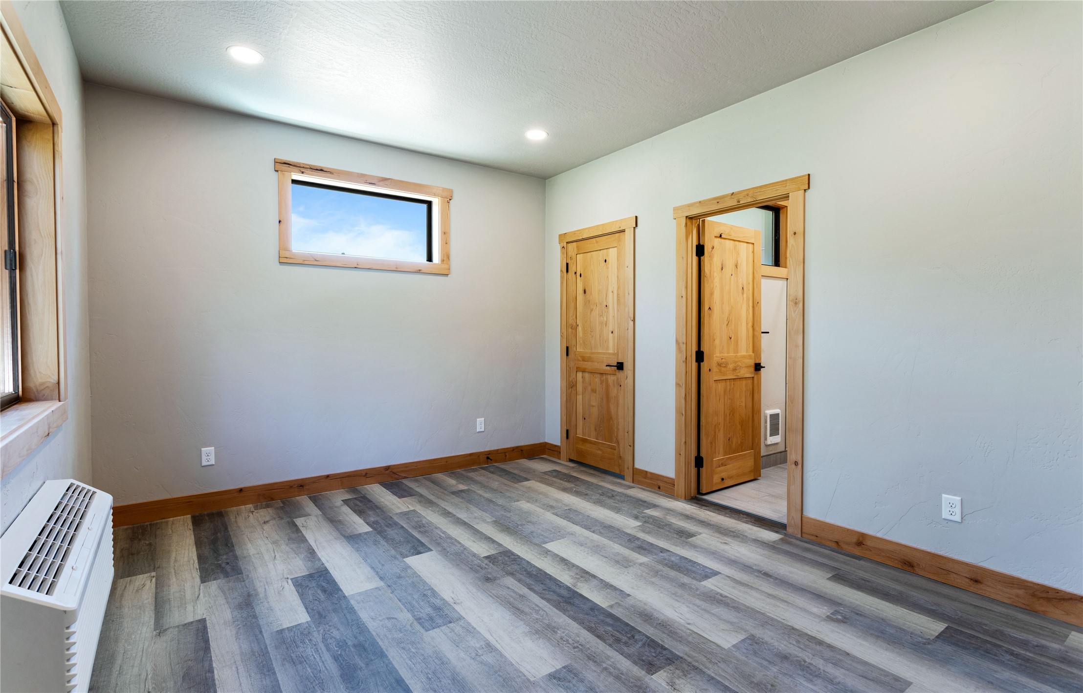Superior, Montana 59872, United States, 3 Bedrooms Bedrooms, ,3 BathroomsBathrooms,Residential,Active,114490