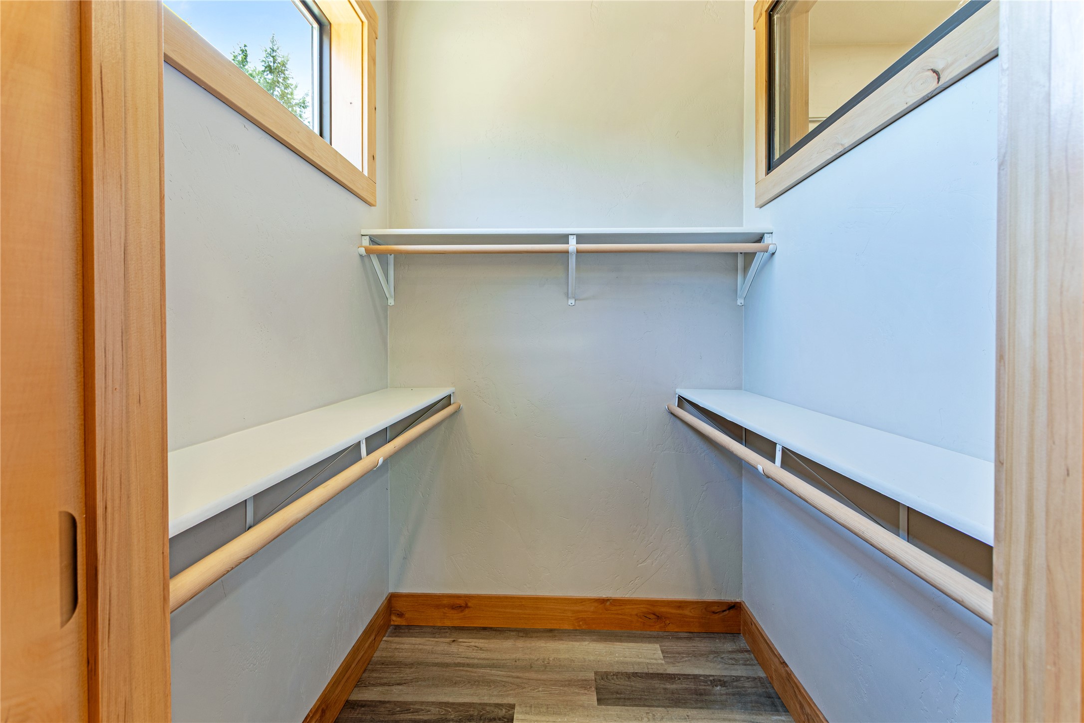 Superior, Montana 59872, United States, 3 Bedrooms Bedrooms, ,3 BathroomsBathrooms,Residential,Active,114490