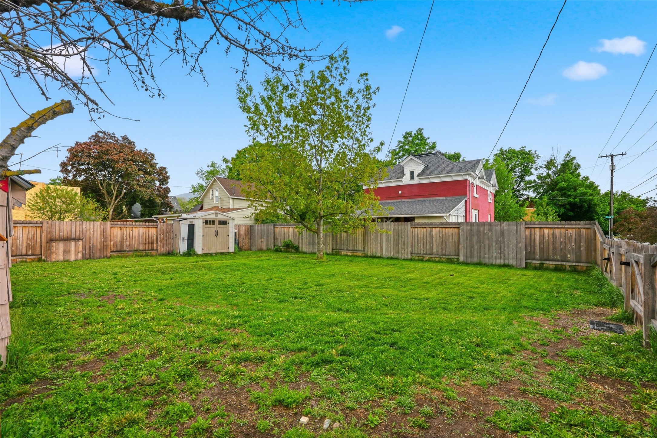 1112 Shakespeare Street