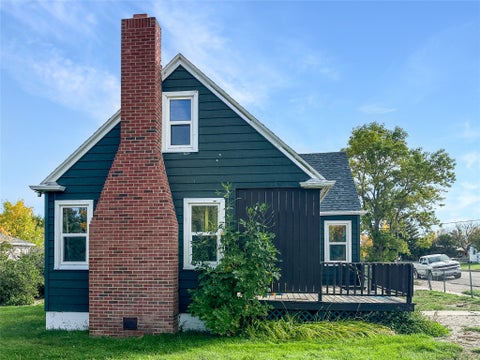 Photo of 1123 2nd Street N, Shelby, MT 59474 (MLS # 30079403)