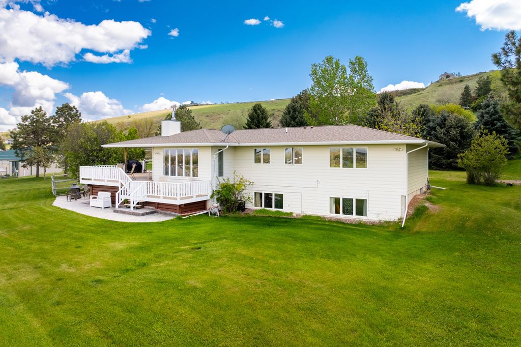 Photo of 125 Sun River Road, Great Falls, MT 59404 (MLS # 30034118)
