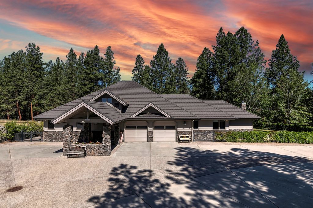 Photo of 236 Oso Trail, Victor, MT 59875 (MLS # 30052947)