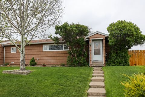 Photo of 1601 19th Avenue S, Great Falls, MT 59405 (MLS # 30071199)