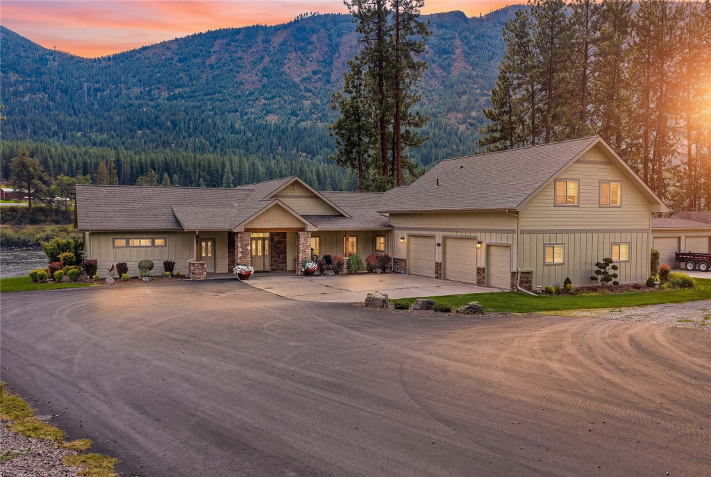 Photo of 1037 Terrace View Drive, Alberton, MT 59820 (MLS # 30077463)