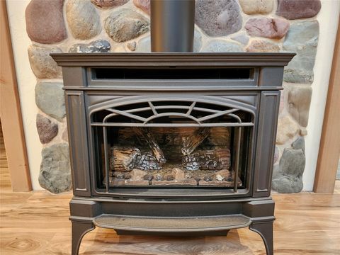 Tiny photo for 400 Spring Street S, Hot Springs, MT 59845 (MLS # 30061246)