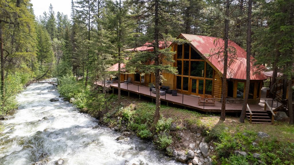 Photo of 1062 Bear Creek Trail, Victor, MT 59875 (MLS # 30068216)