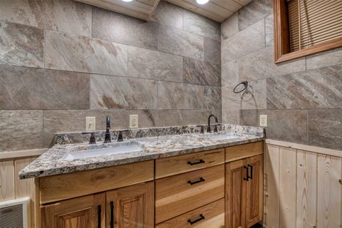 Tiny photo for 1062 Bear Creek Trail, Victor, MT 59875 (MLS # 30068216)