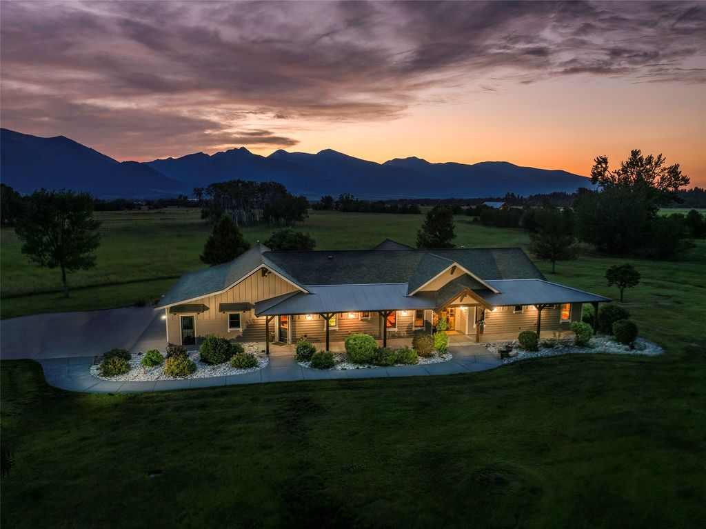 Photo of 711 Middle Burnt Fork Road, Stevensville, MT 59870 (MLS # 30050772)