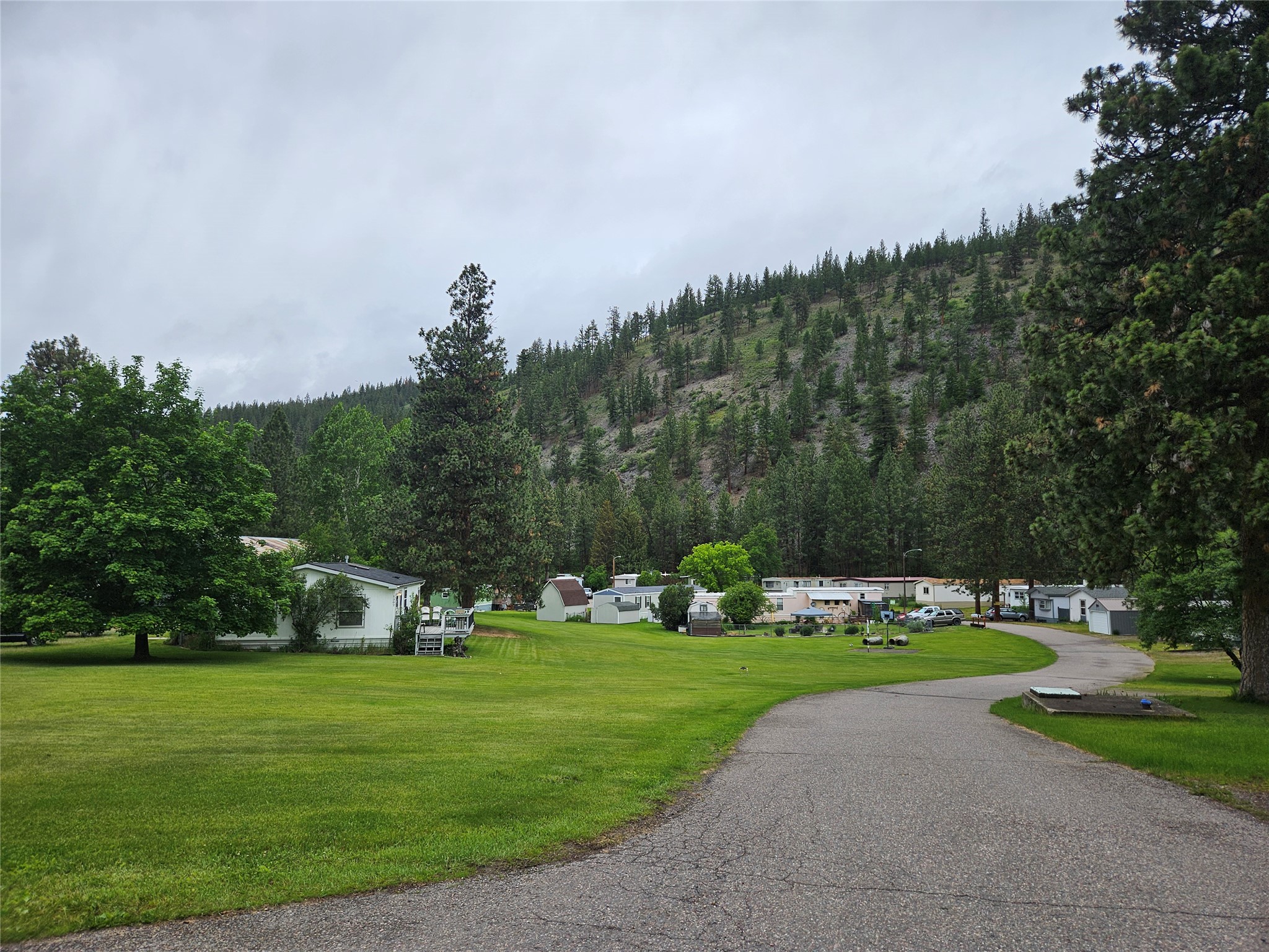 Photo 1 of 12 — 1320 Greenwood Court, Missoula, MT 59802