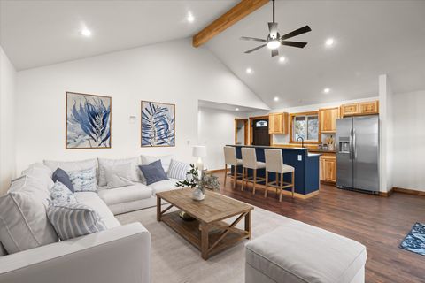 Photo of 417 8th Avenue W, Kalispell, MT 59901 (MLS # 30061160)