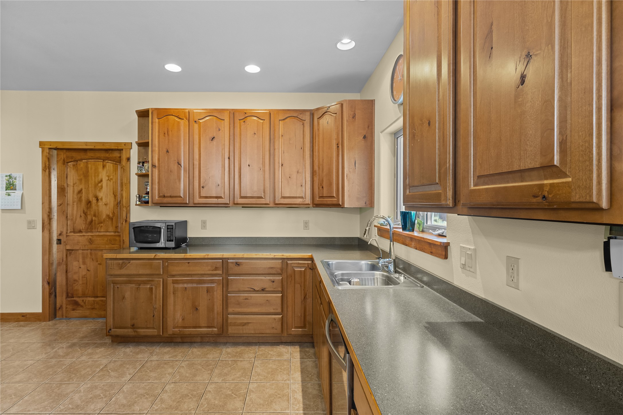 35414 Courville Trail