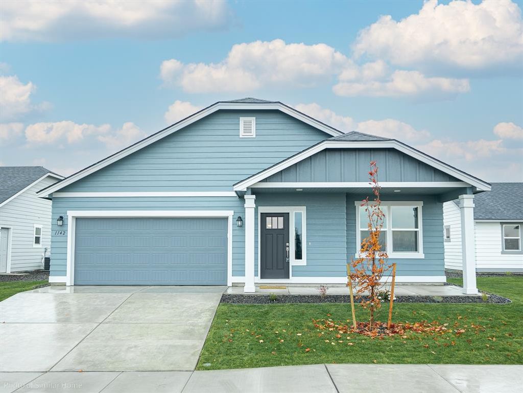 Photo of 408 Needlegrass Lane, Kalispell, MT 59901 (MLS # 30070250)