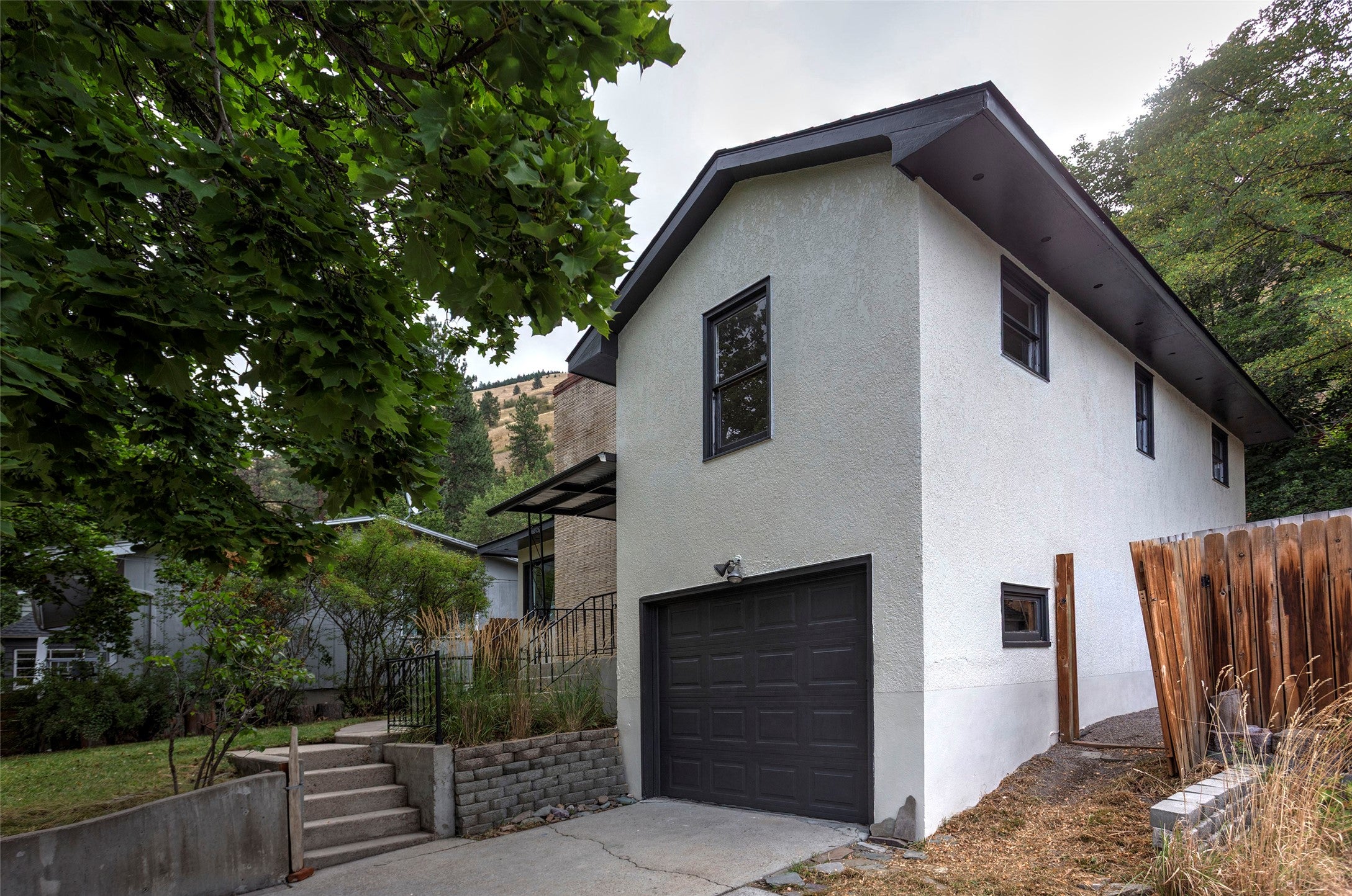 1520 Van Buren Street