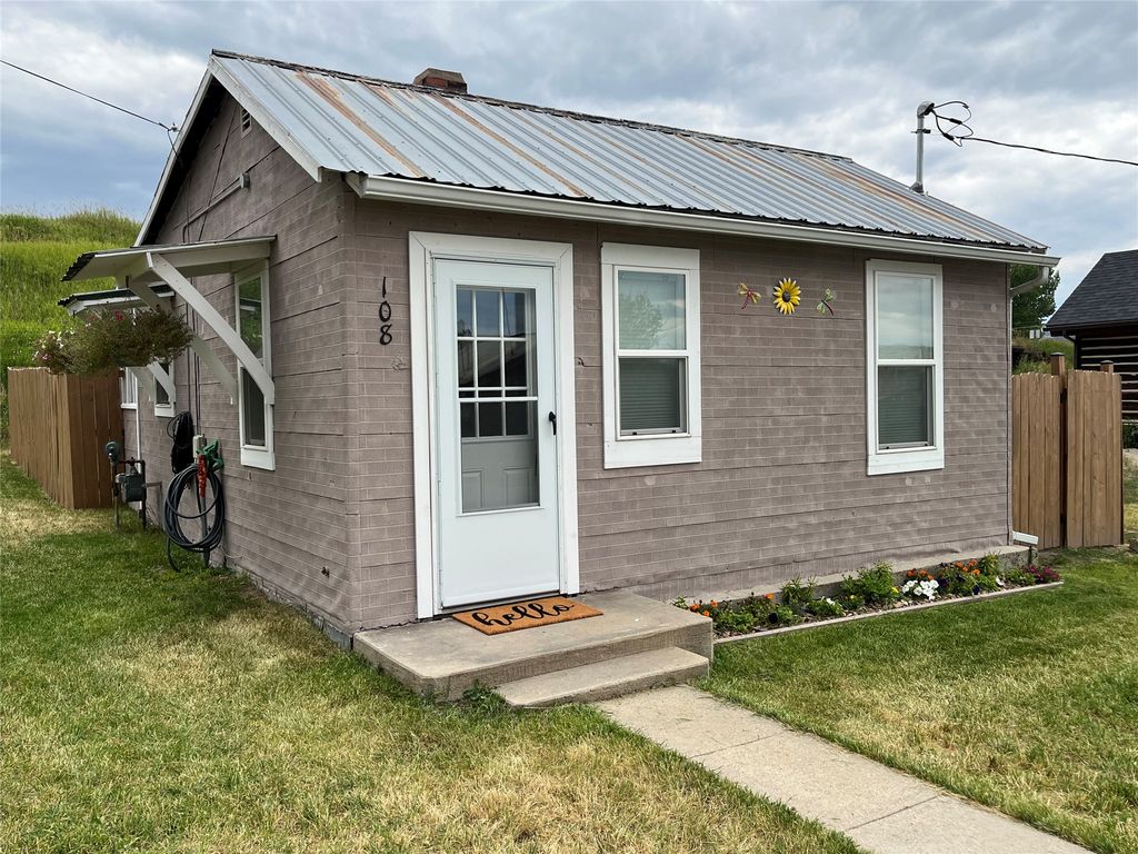 Photo of 108 E Hickey Street, Philipsburg, MT 59858 (MLS # 30065212)