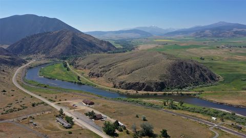 960 Mt Hwy 2 E Cardwell MT 59759