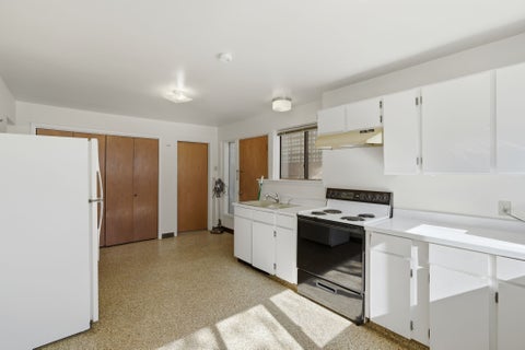 Tiny photo for 617 & 621 Rouse Avenue, Bozeman, MT 59715 (MLS # 30077012)
