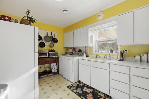 Tiny photo for 617 & 621 Rouse Avenue, Bozeman, MT 59715 (MLS # 30077012)