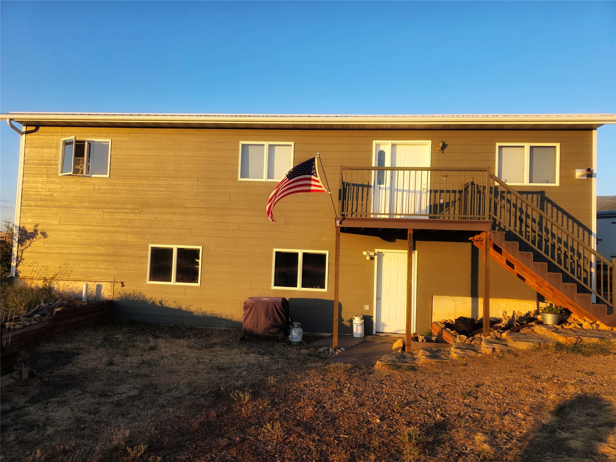 2733 Mt Highway 69