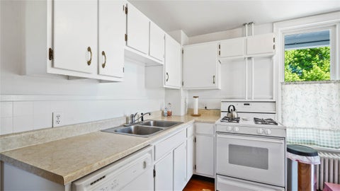 Tiny photo for 1020 11th Avenue, Helena, MT 59601 (MLS # 30072495)