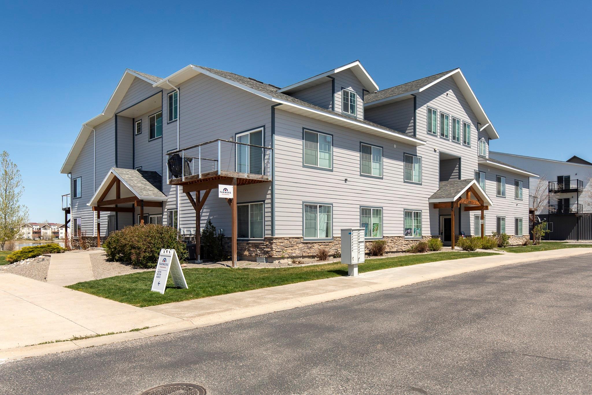 129 Village Drive 302