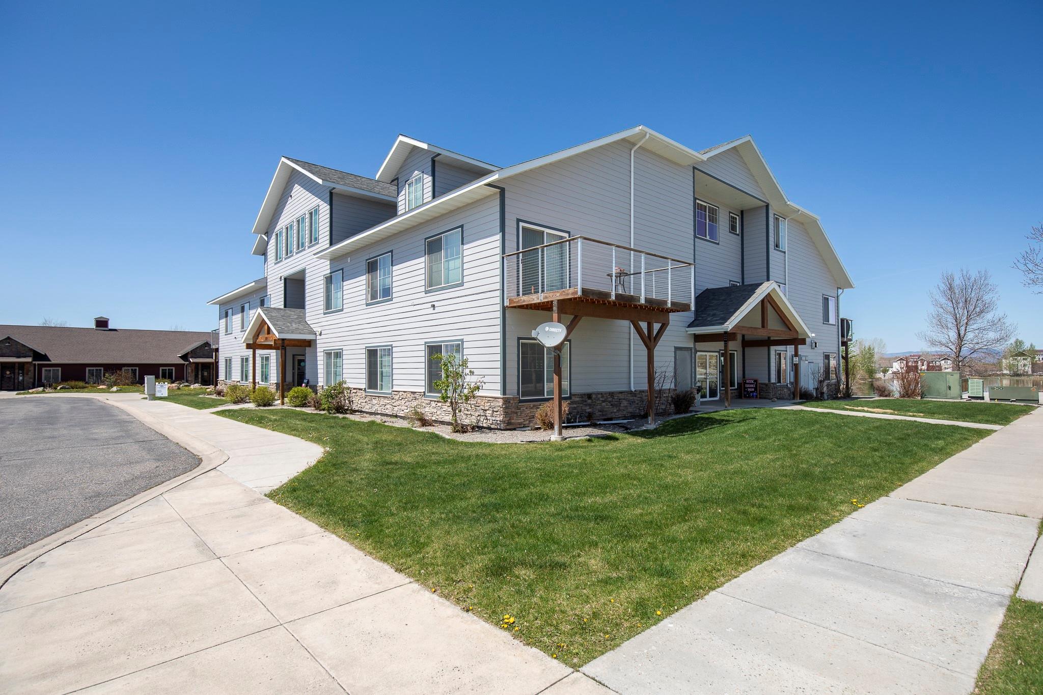 129 Village Drive 302