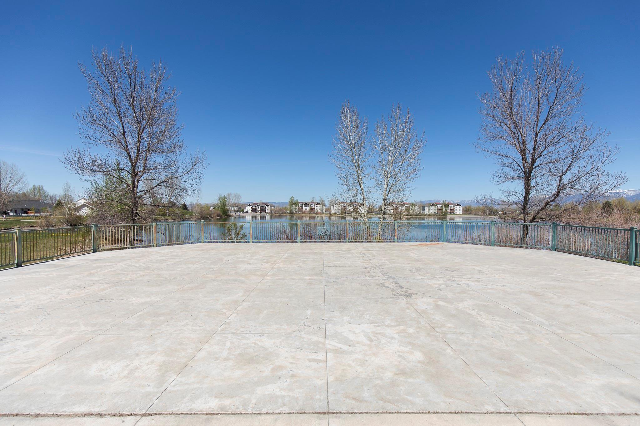 129 Village Drive 302