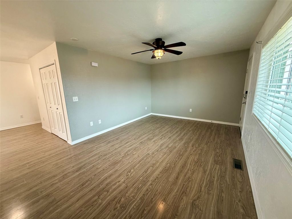 Photo of 45 41st Avenue NE, Great Falls, MT 59404 (MLS # 30064196)