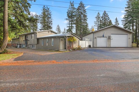 Photo of 986 3rd Street, Columbia Falls, MT 59912 (MLS # 30061076)