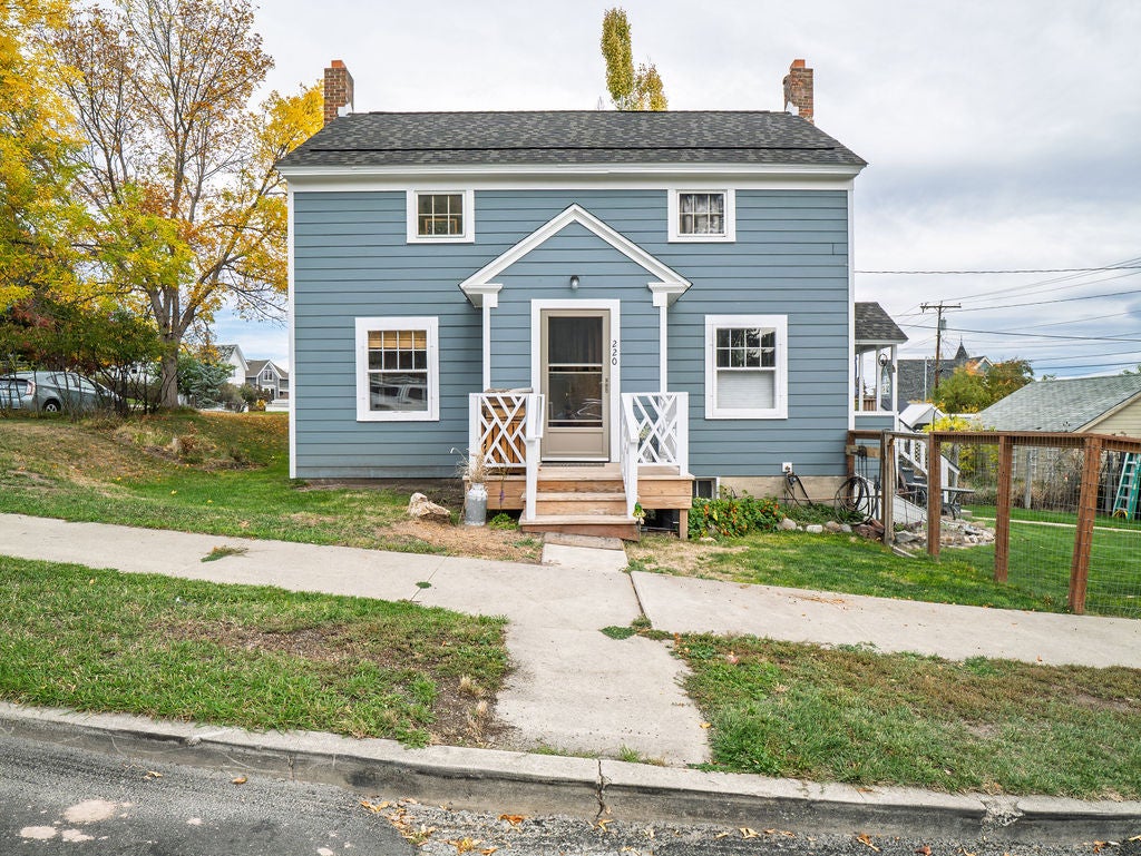 Photo of 220 Adams Street, Helena, MT 59601 (MLS # 30079475)
