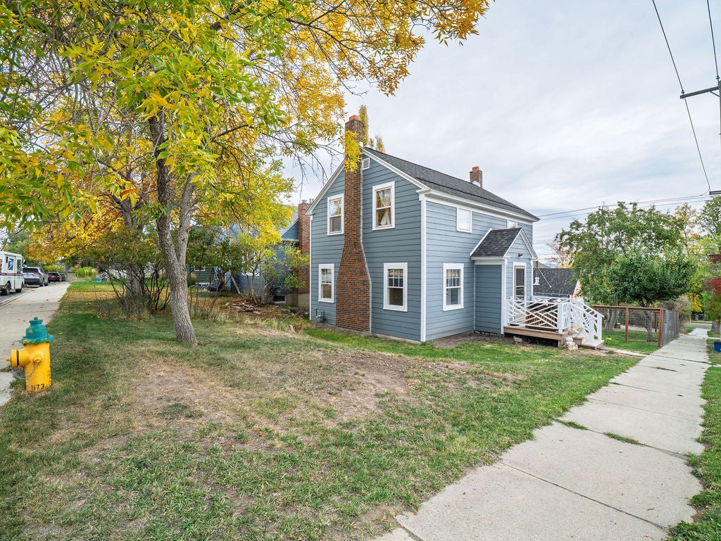 Photo of 220 Adams Street, Helena, MT 59601 (MLS # 30079475)