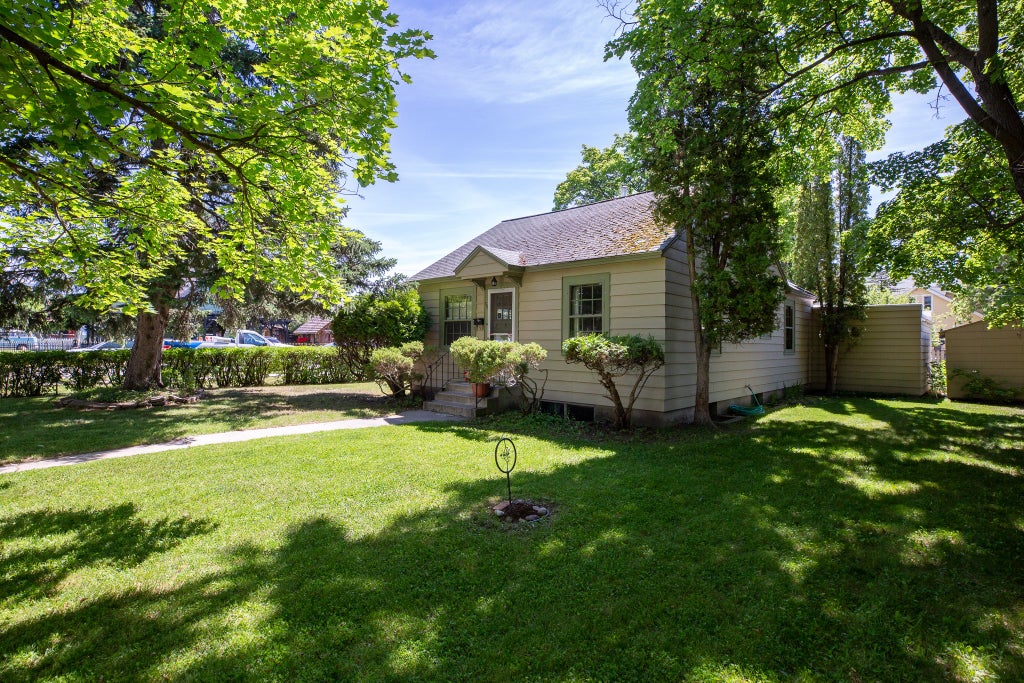 Photo of 700 Woodford Street, Missoula, MT 59801 (MLS # 30072209)