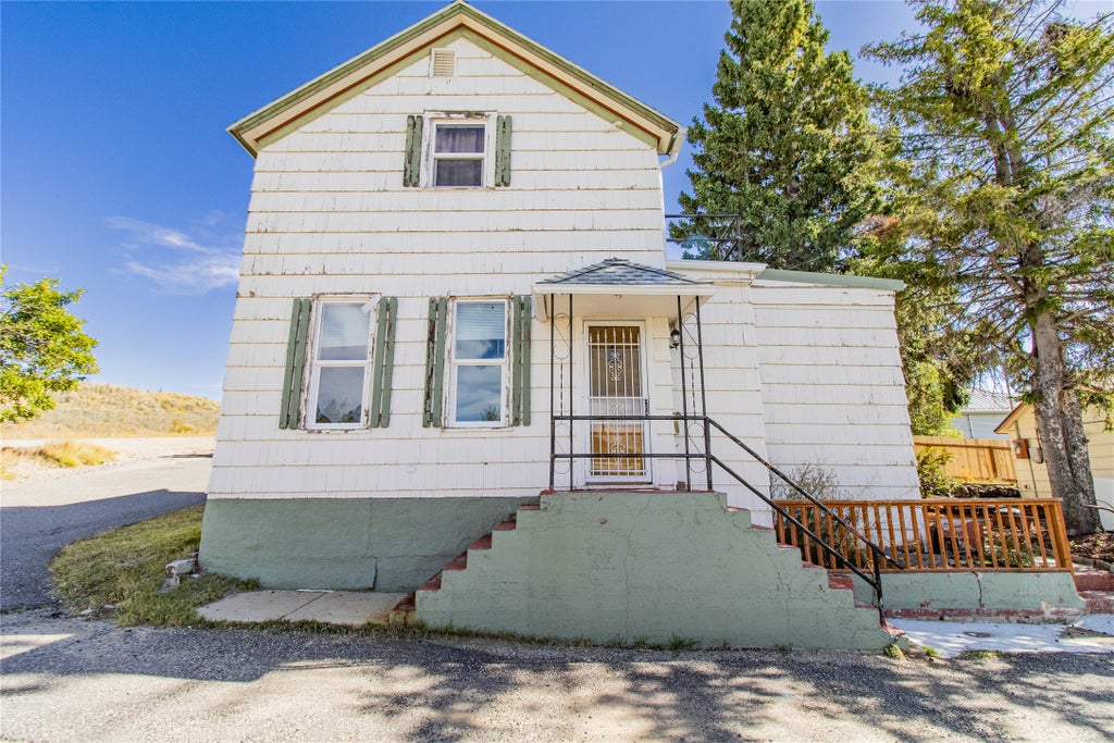 Photo of 1608 1st Street, Butte, MT 59701 (MLS # 30079001)