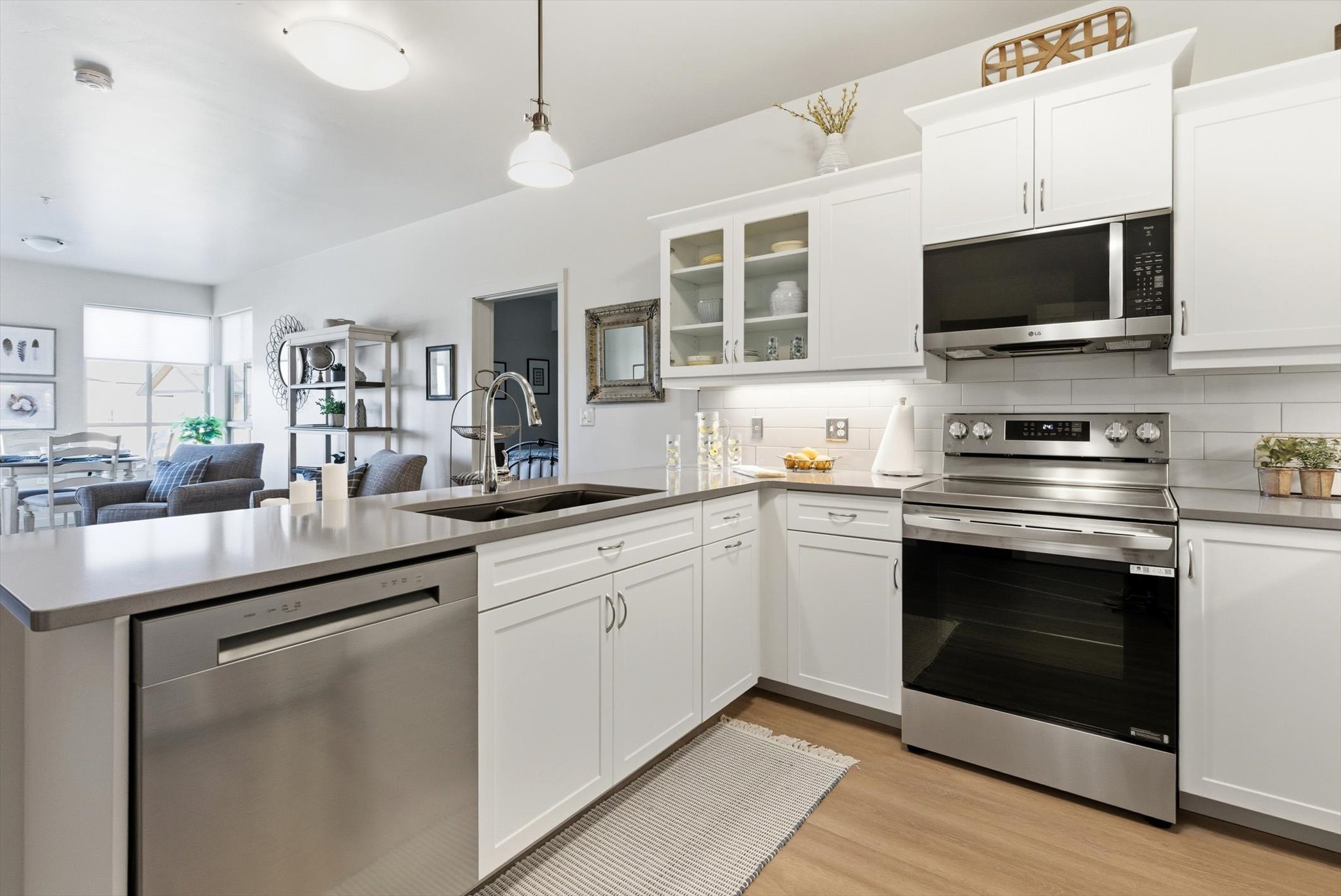 100 Woodlands Way P-308