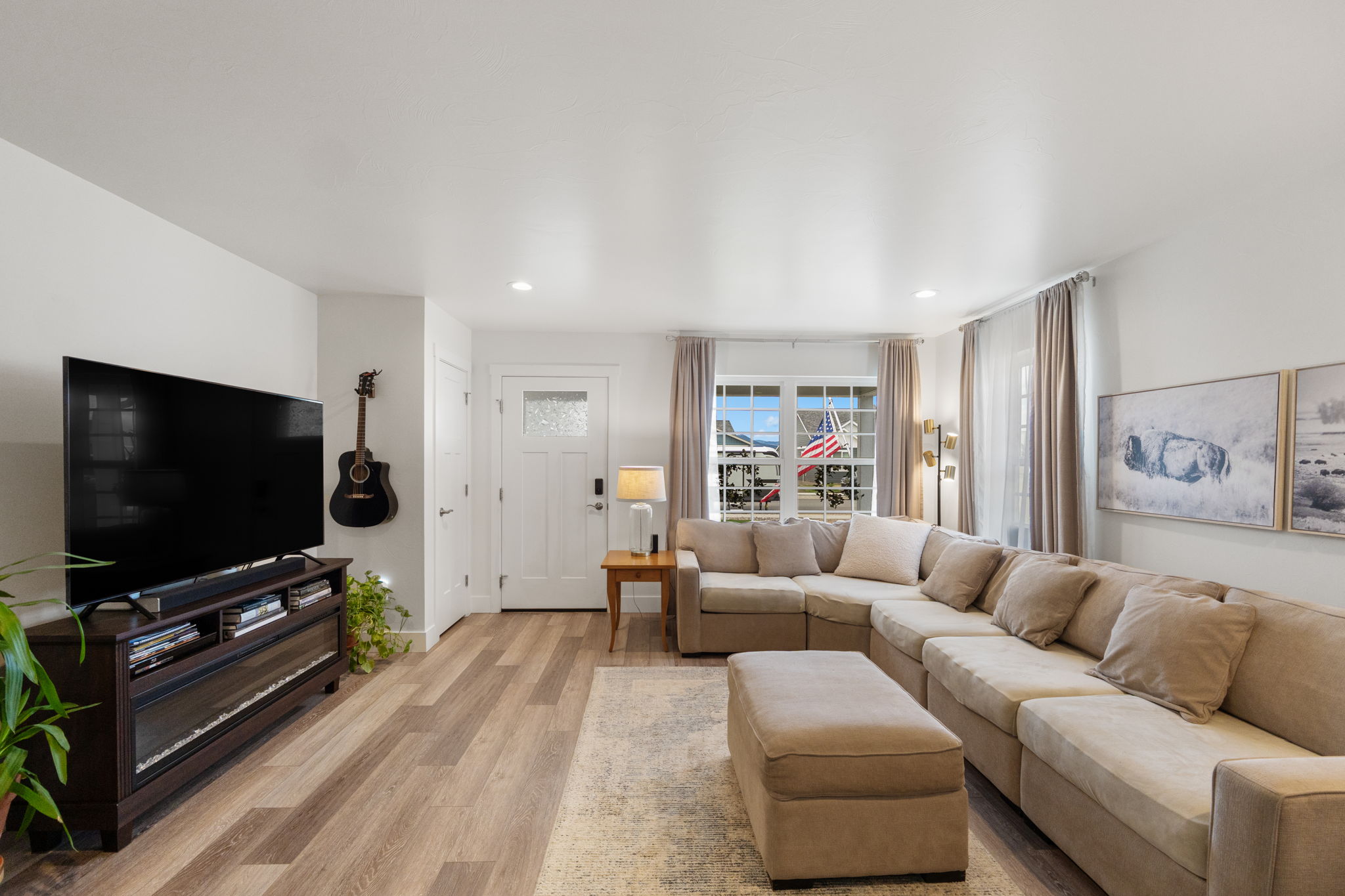 233 Meadow View Loop