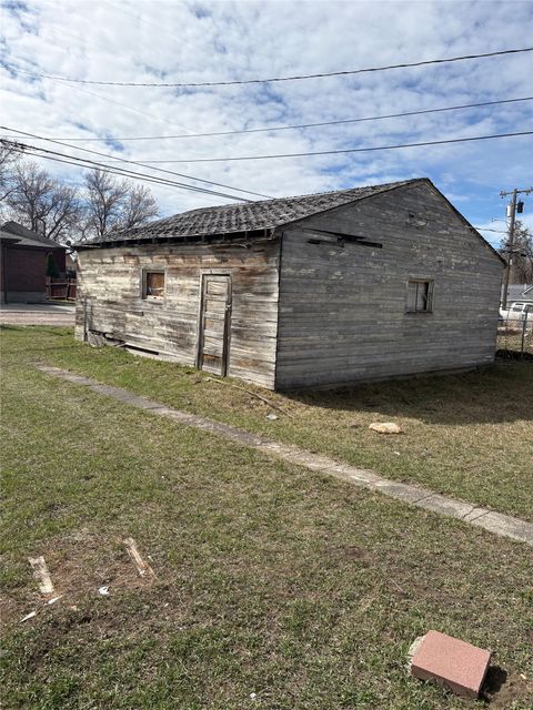 Tiny photo for 1116 8th Avenue S, Great Falls, MT 59405 (MLS # 30071393)