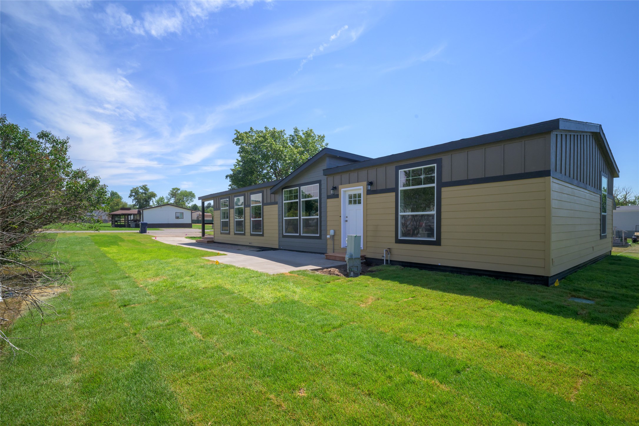 Missoula, Montana 59808, United States, 3 Bedrooms Bedrooms, ,2 BathroomsBathrooms,Residential,Active,191967